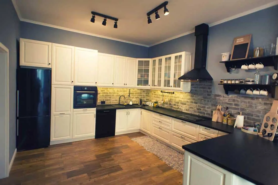 12683 black appliances kitchen lighting