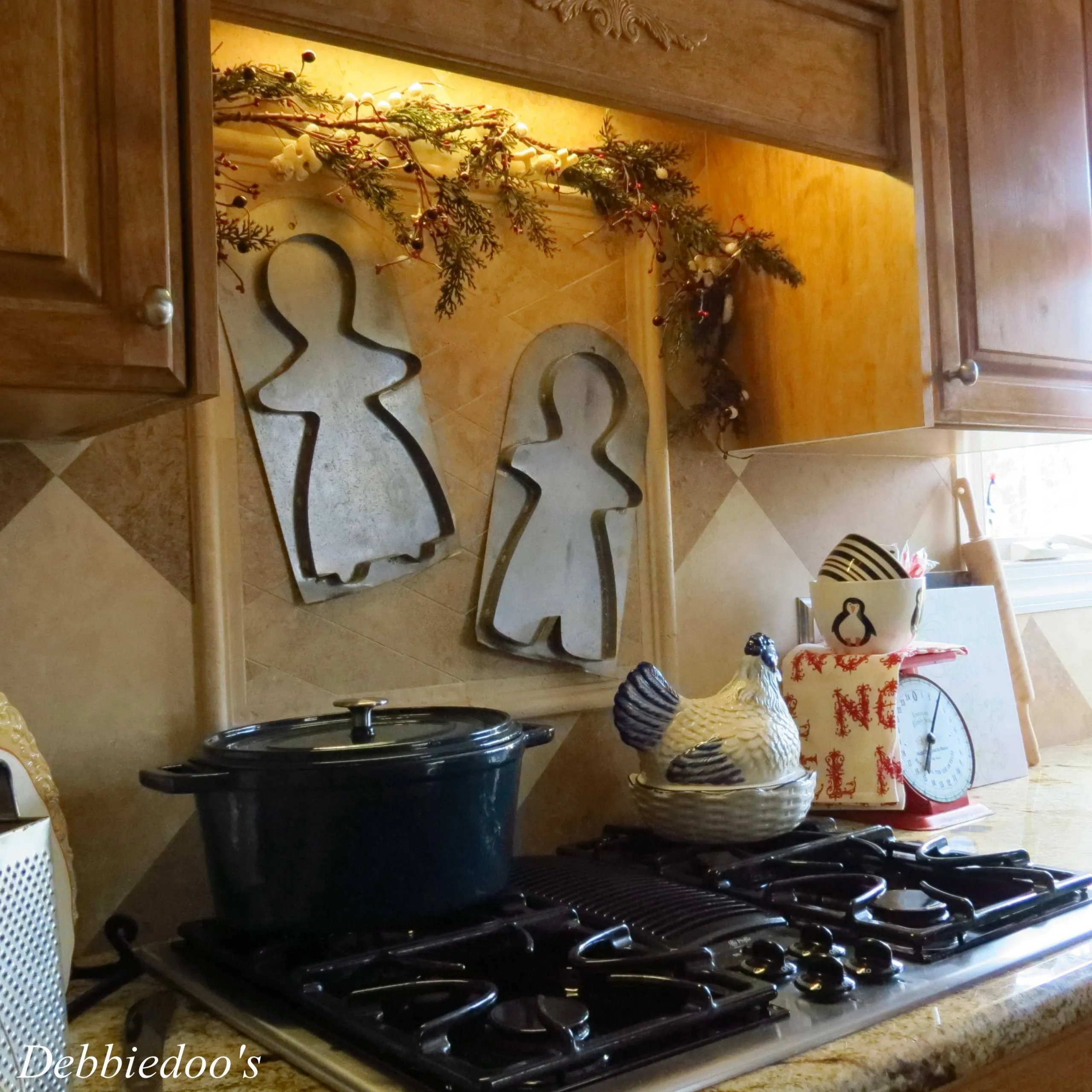 /img/12686-red-kitchen-image7.webp