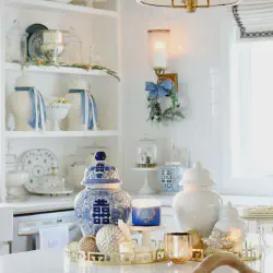 /img/12744-storing-gold-decor.webp