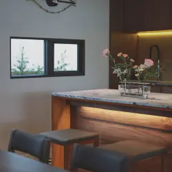 /img/12754-japanese-kitchen-design.webp