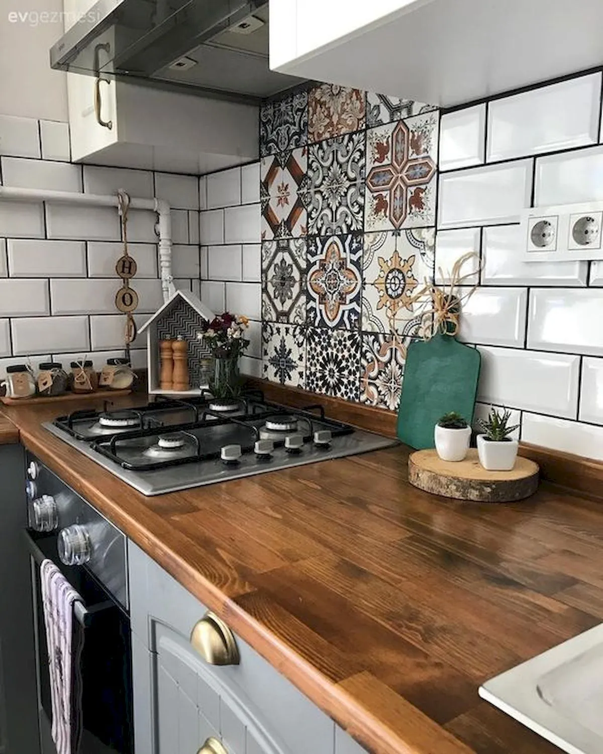 /img/12770-kitchen-decor-alternatives.webp