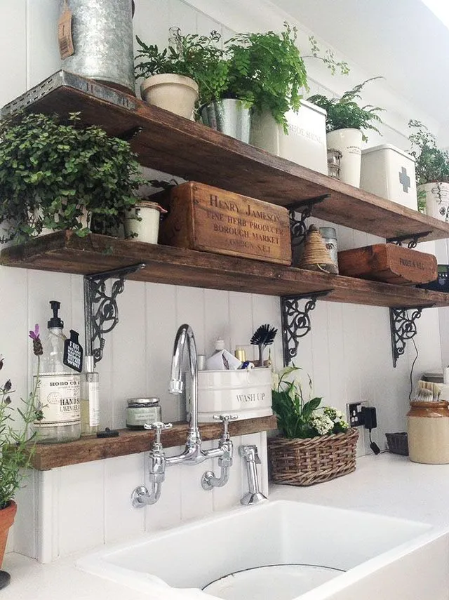 /img/12780-rustic-kitchen-lighting.webp