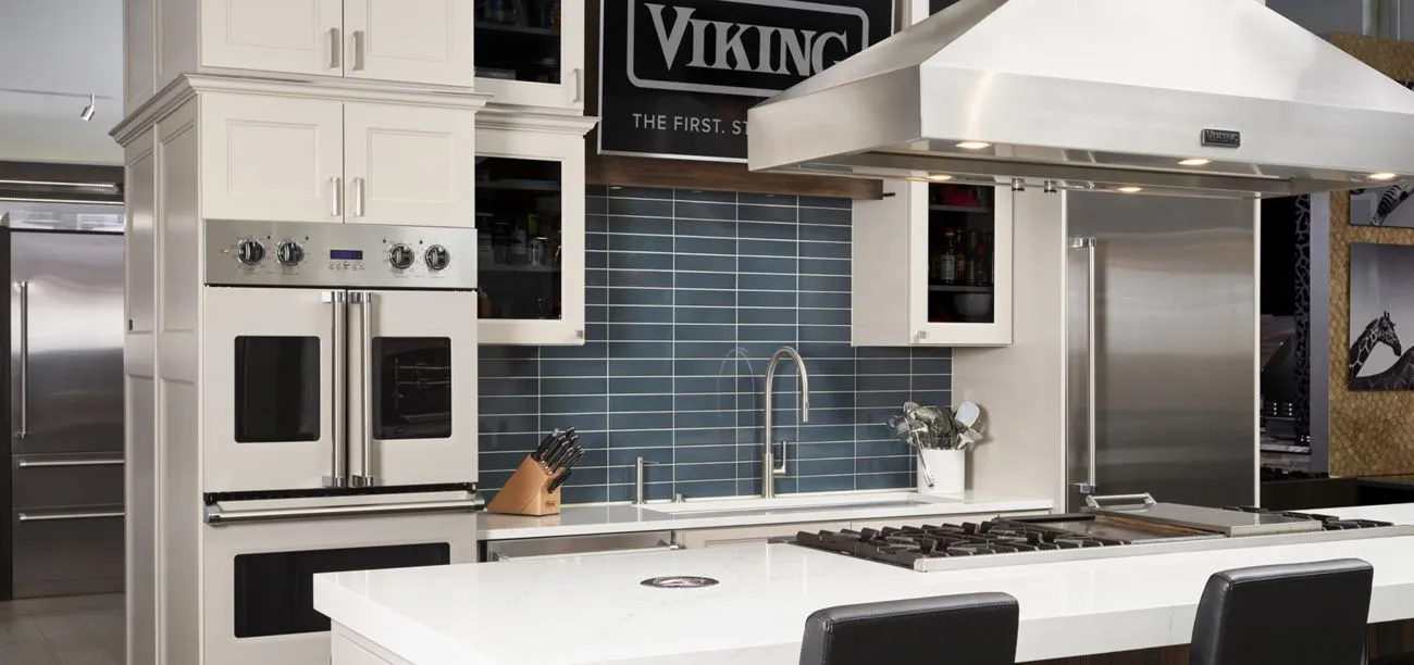 12800 viking kitchen color palette