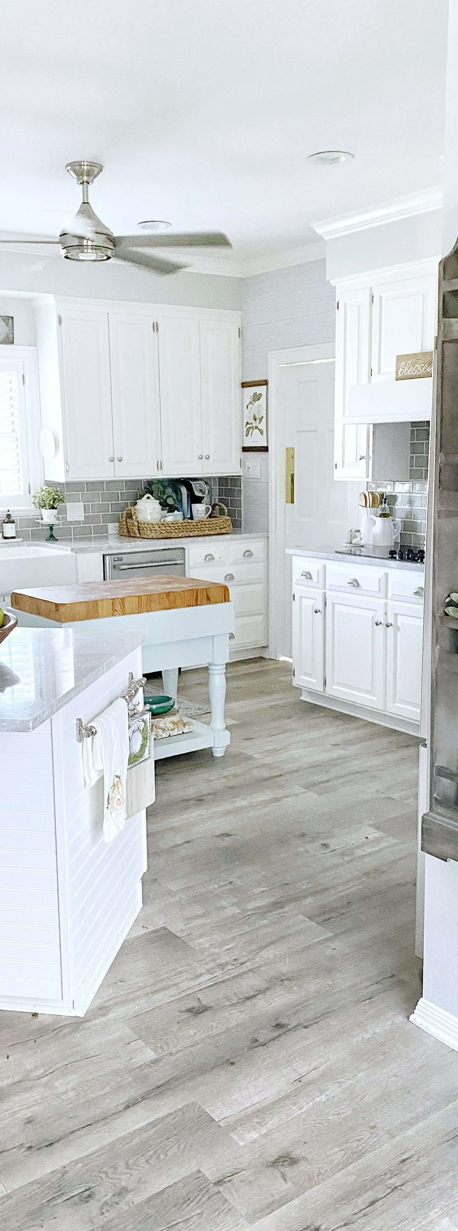 12809 rustic kitchen