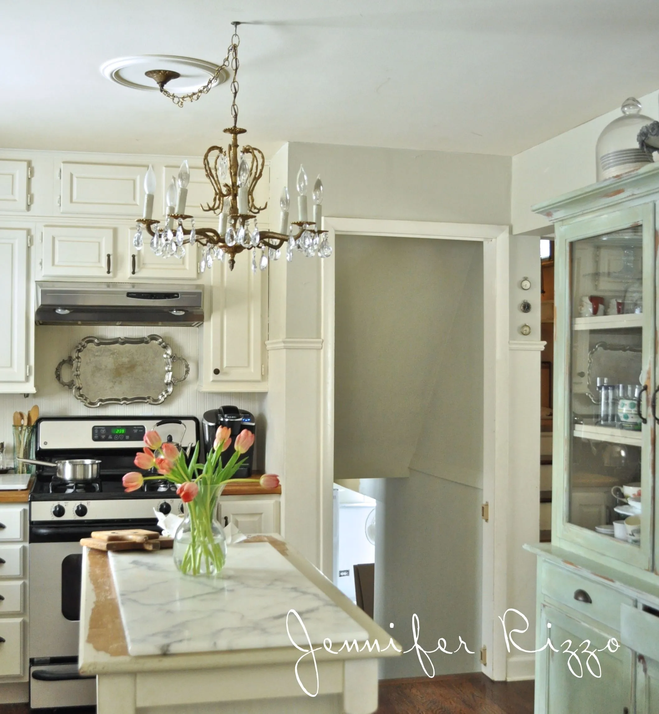 12810 tapestry beige kitchen 5