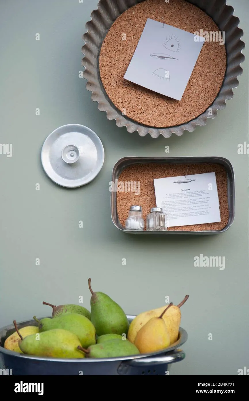 12826 kitchen plant decor