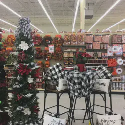 /img/12836-christmas-kitchen-decor-hobby-lobby-7.webp