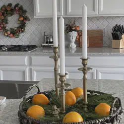 /img/12848-festive-kitchen.webp