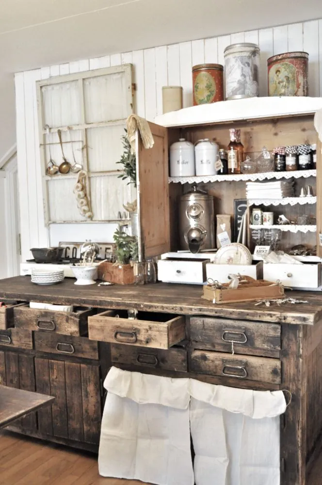 12860 rustic farm kitchen 3