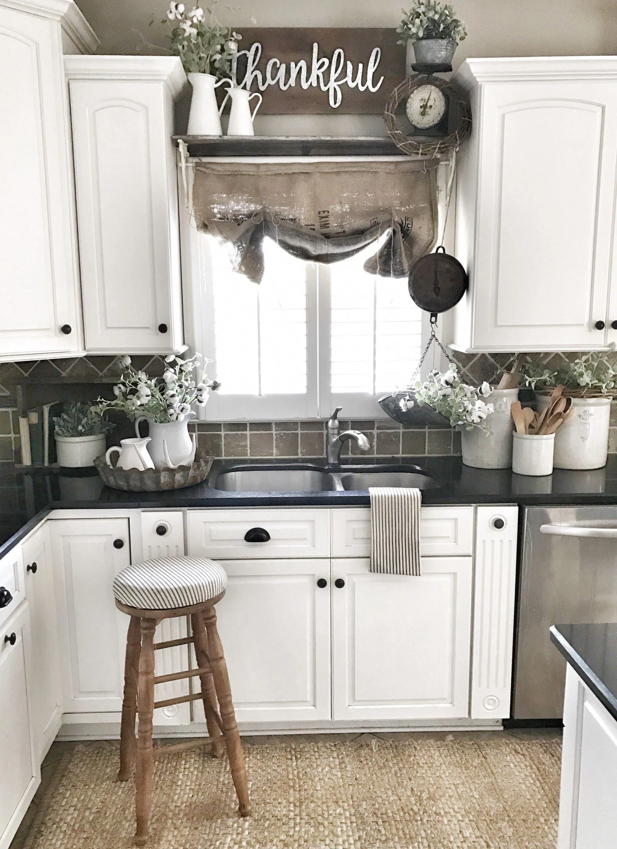 12869 farmhouse kitchen countertop
