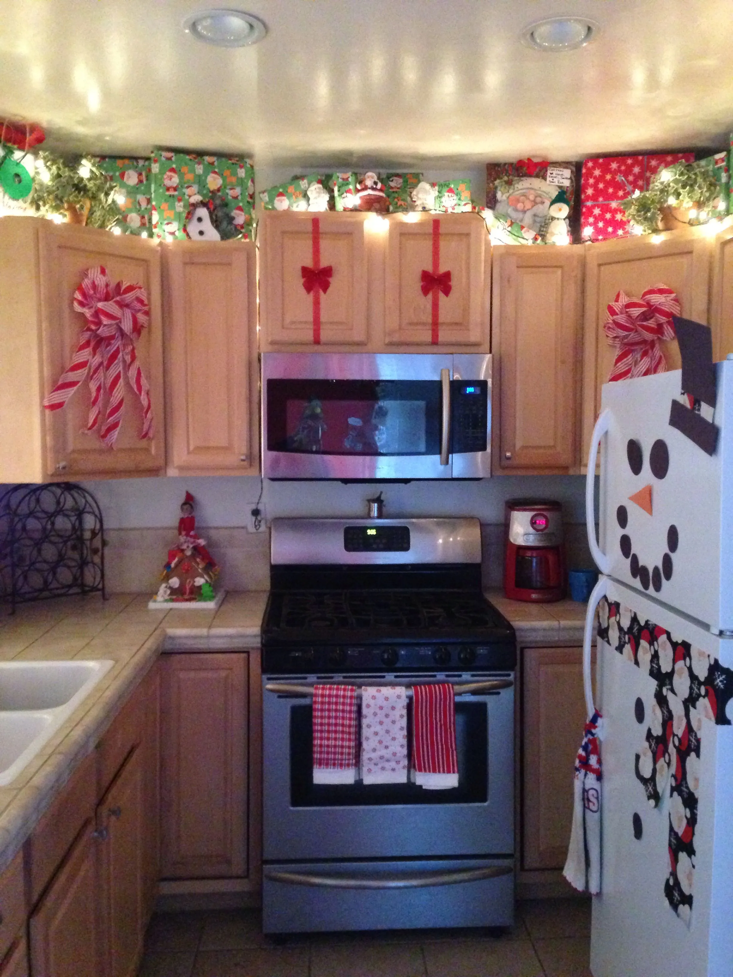 12888 traditional christmas decor