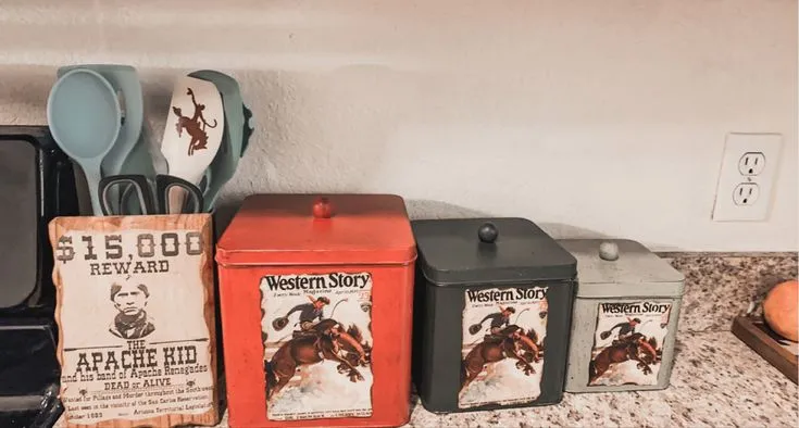12890 western kitchen material choices