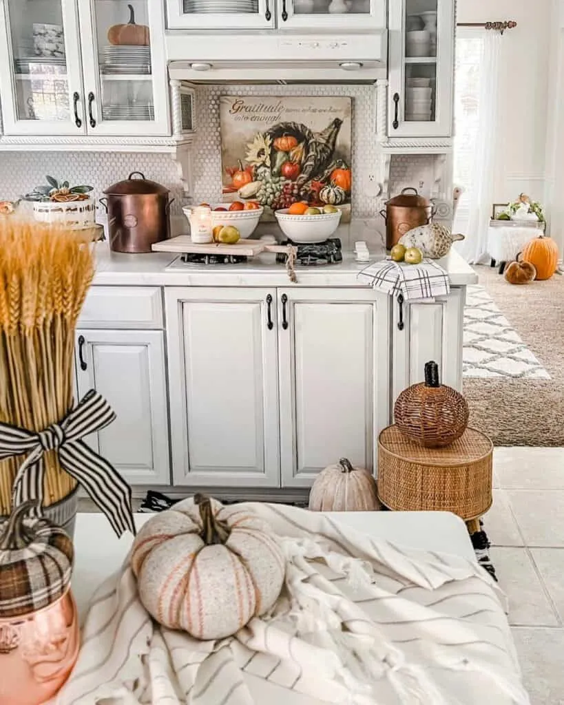 12895 rustic wood elements kitchen