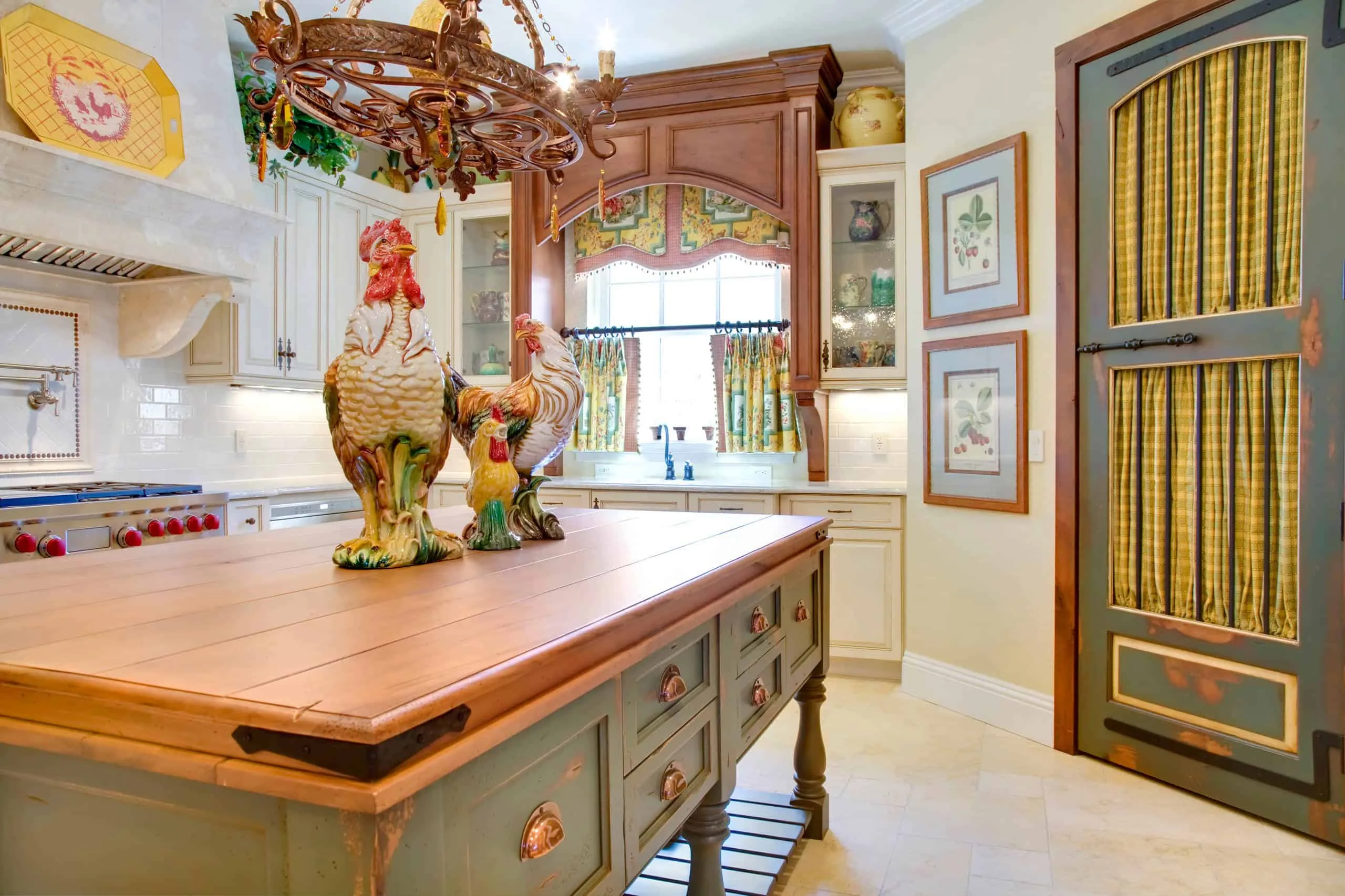 12909 chicken rooster kitchen image3