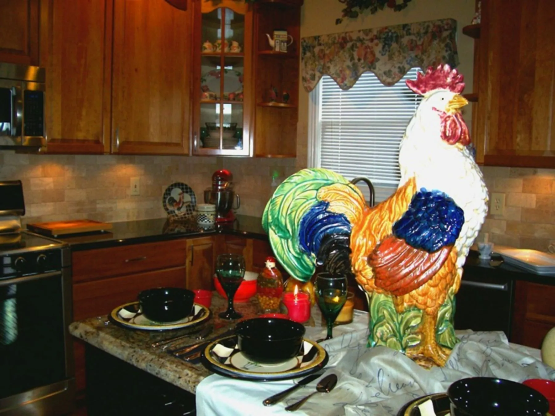 /img/12909-chicken-rooster-kitchen-image7.webp